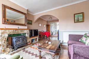 Lounge Through Diner- click for photo gallery